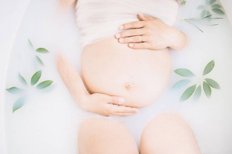 Cách khắc phục nổi mề đay khi mang thai 3 tháng đầu