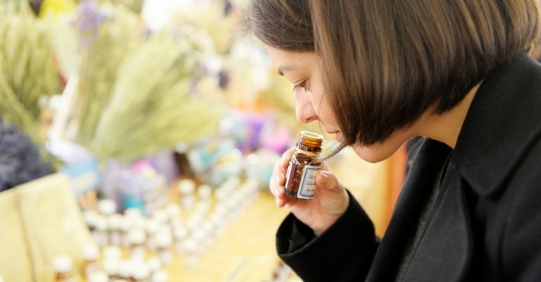 liệu pháp mùi hương chữa rối loạn lo âu